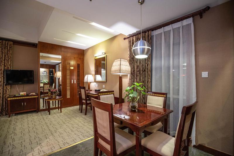 Kunming Golden Spring Hotel Exterior foto
