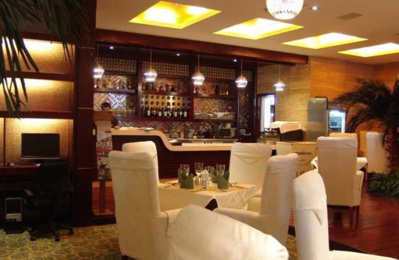 Kunming Golden Spring Hotel Exterior foto